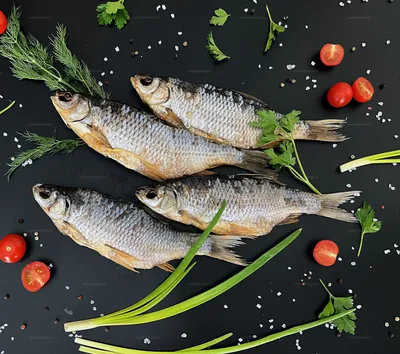 🐟 Вобла вяленая астраханская отборная с икрой (кг) - купить с доставкой в  СПб | Питер-Корюшка - интернет магазин