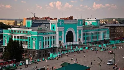 Вокзал \"Новосибирск-Главный\". Территория станции.
