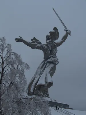 В понедельник волгоградцы и гости города не смогут попасть на Мамаев курган  | Телеканал “Волгоград 1”