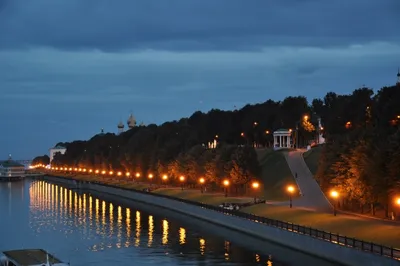 Волжская набережная в городе \"Ярославль\"