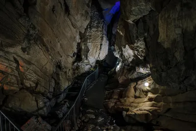 Воронцовские пещеры: групповой тур в сердце горного Сочи 🧭 цена экскурсии  800 руб., 50 отзывов, расписание экскурсий в Сочи