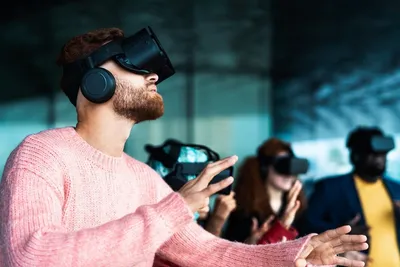 VR Experiences In London: 14 Of The Best To Explore Your Sense