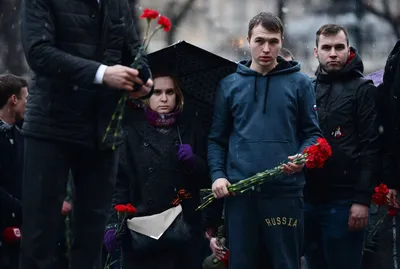 Станция метро \"Чернышевская\" в Петербурге закрыта из-за бесхозного предмета