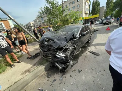 Число пострадавших в ДТП в Волгограде выросло до девяти - РИА Новости,  19.01.2023