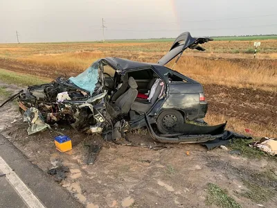 На видео попали последствия жёсткого ДТП с тремя погибшими под Волгоградом