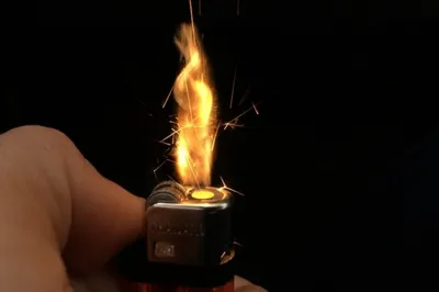 Зажигалка ZIPPO 28969 Firebreathing Dragon