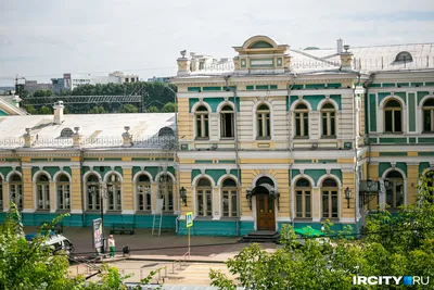 Фото: Иркутск-Пассажирский, железнодорожный вокзал, ул. Челнокова, 3/1,  Иркутск — Яндекс Карты