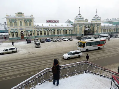 Фото: Иркутск-Пассажирский, железнодорожный вокзал, ул. Челнокова, 3/1,  Иркутск — Яндекс Карты