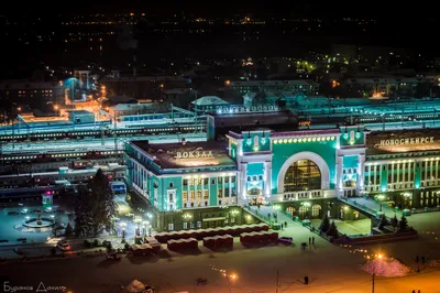 Файл:Novosibirsk Glavny Station 07-2016 img1.jpg — Википедия