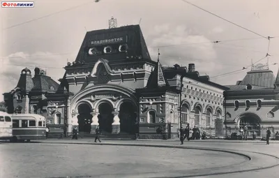 File:Владивосток железнодорожный вокзал Зал ожидания.JPG - Wikimedia Commons