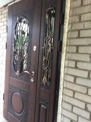 Двери с ковкой: эстетика, прочность, практичность - Uber Doors