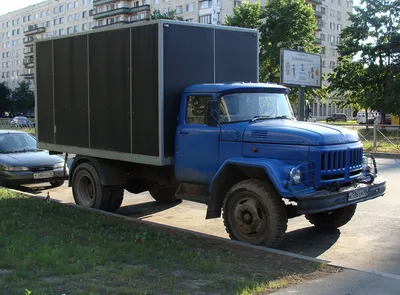 ЗИЛ-131 бортовой (6x6), голубой/зеленый