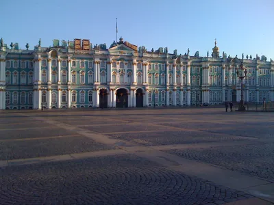 Зимний дворец в Санкт-Петербурге (в 1918–1943 гг. - Дворец Искусств) - в  прошлом главный императорский дворец Ро… | Романтические места, Красивые  места, Путешествия