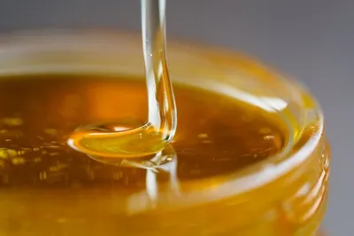 Диетолог Золотарев: при нагревании часть полезных свойств меда теряется |  Здоровье | Аргументы и Факты
