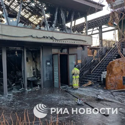 Во Владивостоке сгорели второй этаж и крыша ресторана Zuma