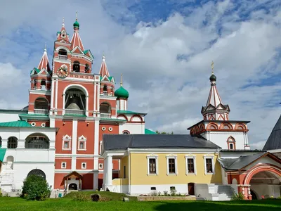 Звенигород — древний форпост Москвы 🧭 цена экскурсии 8450 руб., 67  отзывов, расписание экскурсий в Звенигороде